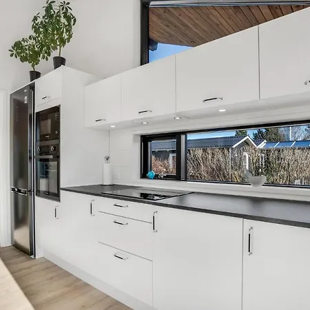 Stunning In With Kitchen * Grenå